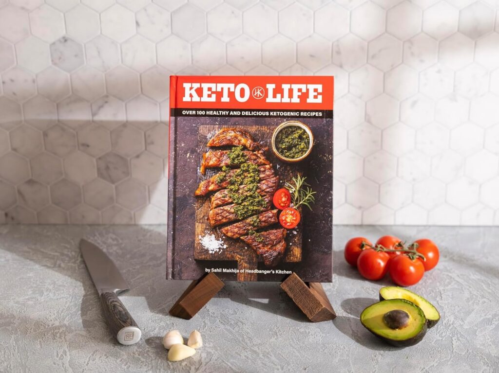 Keto Life: Over 100 Healthy and Delicious Ketogenic Recipes (Healthy Cookbooks, Ketogenic Cooking, Fitness Recipes, Diet Nutrition Information, Gift ... and Healthy Food, Simple and Easy Recipes) Hardcover – September 24, 2019